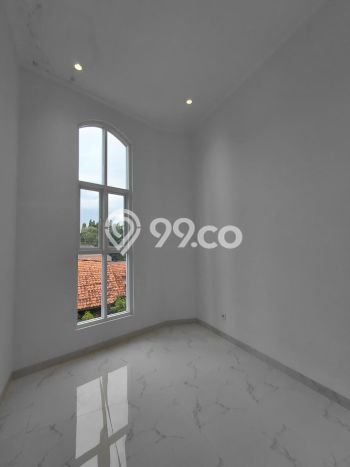 Jual Rumah Mewah Megah Dengan View Cantik di Kemang, Jakarta Selatan Jual Rumah Mewah Megah Dengan View Cantik di Kemang, Jakarta Selatan