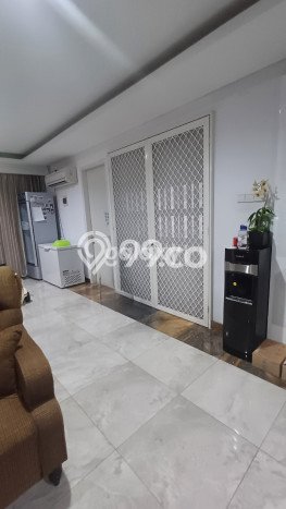 Hot Offer Hunian Mewah Ideal dan Luas di Wonocolo, Surabaya Hot Offer Hunian Mewah Ideal dan Luas di Wonocolo, Surabaya
