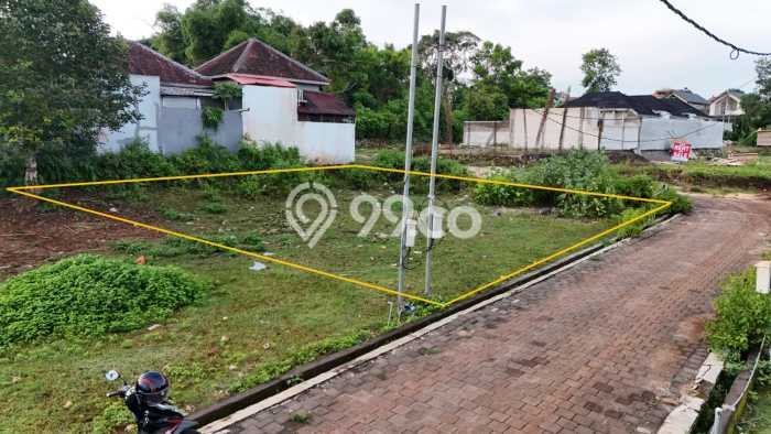 Tanah Dijual Area Strategis di Ungasan Badung 300m2 Tanah Dijual Area Strategis di Ungasan Badung 300m2