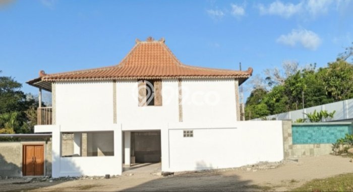 Vila Kawasan , Area 200m2m², Dekat ke Pusat Kota Vila Kawasan , Area 200m2m², Dekat ke Pusat Kota