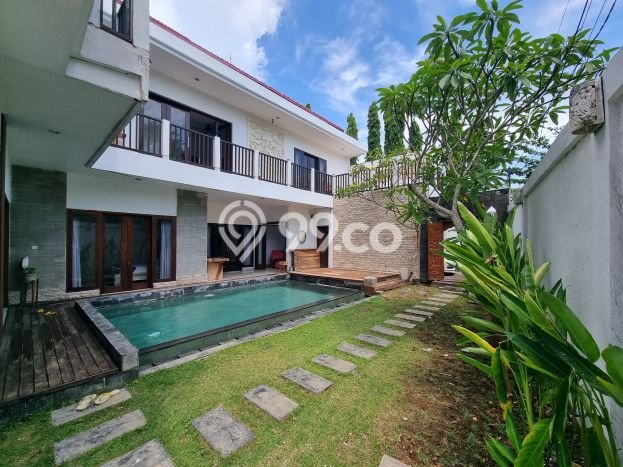 DIJUAL! Vila Kawasan , Area 345m2m², Akses Mudah Pusat Kota DIJUAL! Vila Kawasan , Area 345m2m², Akses Mudah Pusat Kota