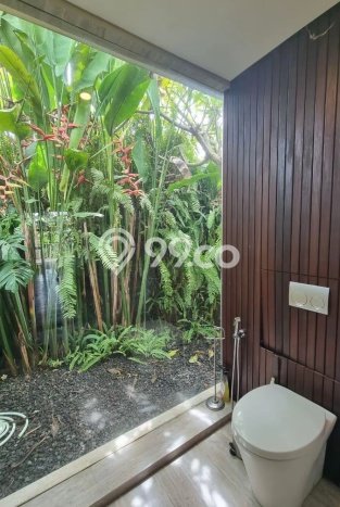 AREA PREMIUM! Vila Kawasan Sukawati, Ukuran 428m2m², View Menarik di area AREA PREMIUM! Vila Kawasan Sukawati, Ukuran 428m2m², View Menarik di area
