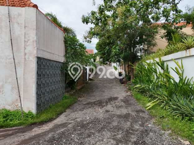 Tanah Kavling Dijual di Pecatu, Badung dengan Luas Tanah 215m2 Tanah Kavling Dijual di Pecatu, Badung dengan Luas Tanah 215m2
