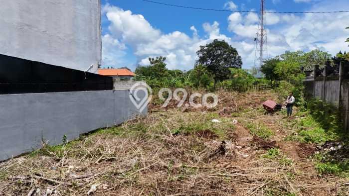 Dijual Tanah di Badung, Luas 305m2 SHM Dijual Tanah di Badung, Luas 305m2 SHM