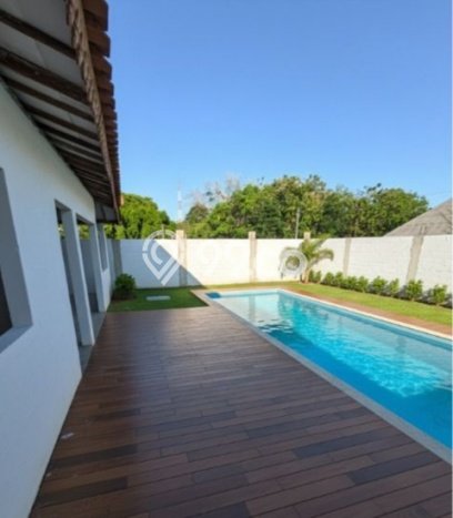 Vila Kawasan , Area 200m2m², Dekat ke Pusat Kota Vila Kawasan , Area 200m2m², Dekat ke Pusat Kota