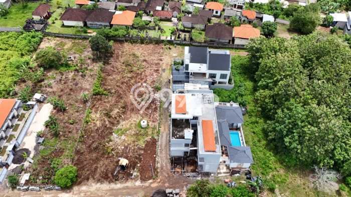 Dijual Tanah di Badung, Luas 305m2 SHM Dijual Tanah di Badung, Luas 305m2 SHM