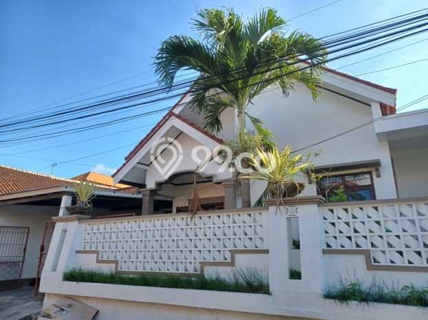 Rumah Modern 2 KT LT 200m2 di Jimbaran Rumah Modern 2 KT LT 200m2 di Jimbaran