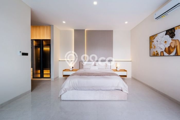 HOT DEAL! Vila Kawasan , Area 200m2m², Area Strategis HOT DEAL! Vila Kawasan , Area 200m2m², Area Strategis