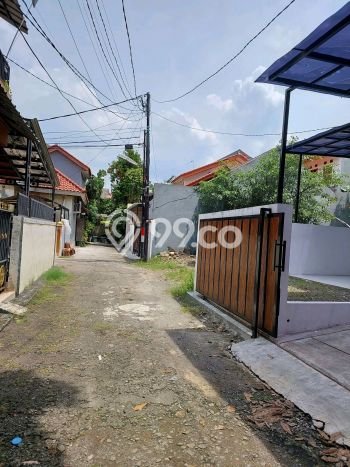 For Sale Tanah di Kramat Jati, Luas 111m2m², Area Potensial For Sale Tanah di Kramat Jati, Luas 111m2m², Area Potensial