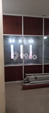 AREA KOMERSIAL! Ruko Kawasan Kramat Jati, Luas 295m2m², Lokasi Strategis AREA KOMERSIAL! Ruko Kawasan Kramat Jati, Luas 295m2m², Lokasi Strategis