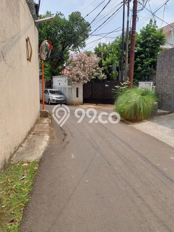 Rumah area , 5 KM, Lingkungan Asri, LT 360m2m² LB 300m2m² Rumah area , 5 KM, Lingkungan Asri, LT 360m2m² LB 300m2m²