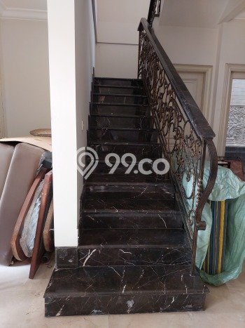 Rumah area , 5 KM, Lingkungan Asri, LT 360m2m² LB 300m2m² Rumah area , 5 KM, Lingkungan Asri, LT 360m2m² LB 300m2m²