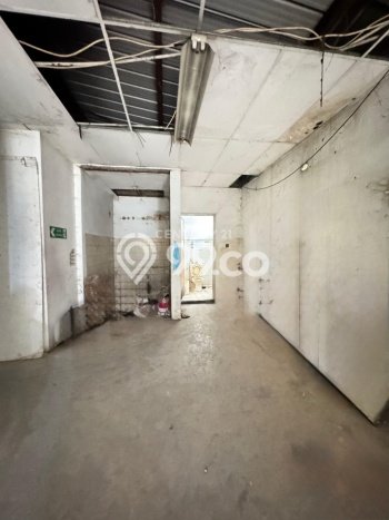 AREA PREMIUM! Gudang di Jababeka, Luas 990m², Kawasan Komersial AREA PREMIUM! Gudang di Jababeka, Luas 990m², Kawasan Komersial