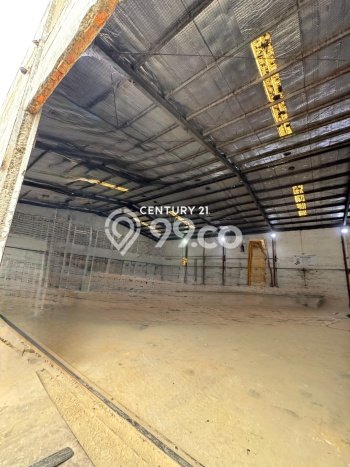 LOKASI STRATEGIS! Gudang For Rent di Jababeka, Luas 990m², Kawasan Ramai LOKASI STRATEGIS! Gudang For Rent di Jababeka, Luas 990m², Kawasan Ramai