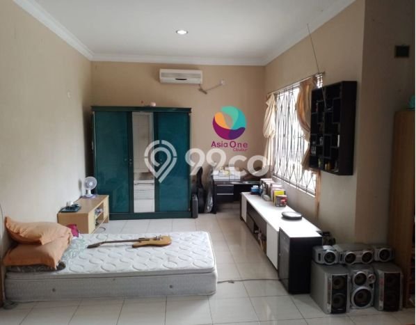 Jual Rumah Luas Megah Dengan View Cantik di Cibubur, Jakarta Timur Jual Rumah Luas Megah Dengan View Cantik di Cibubur, Jakarta Timur