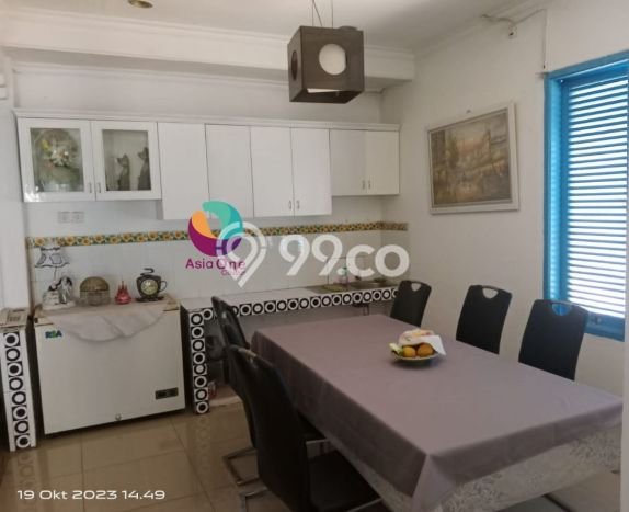 Rumah Elit Modern Tanpa Renovasi di Cibubur Jakarta Timur Rumah Elit Modern Tanpa Renovasi di Cibubur Jakarta Timur