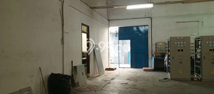 Unit Gudang Dijual di Cimanggis Depok Luas Bangunan 609m2 Unit Gudang Dijual di Cimanggis Depok Luas Bangunan 609m2