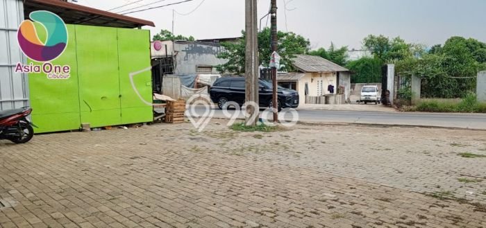 Unit Ruko Paling Strategis di Cileungsi Bogor dengan LB 50m2 Unit Ruko Paling Strategis di Cileungsi Bogor dengan LB 50m2