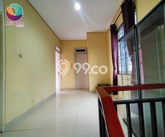 Rumah sewa siap pakai 5 Kamar Tidur di Cibubur, Jakarta Timur Rumah sewa siap pakai 5 Kamar Tidur di Cibubur, Jakarta Timur