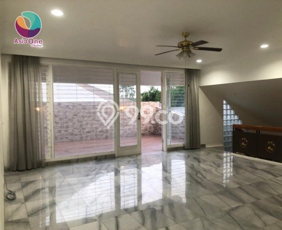 Siap Huni Rumah Mewah 7 Kamar di Kebayoran Baru Dekat ke Mana Saja Siap Huni Rumah Mewah 7 Kamar di Kebayoran Baru Dekat ke Mana Saja