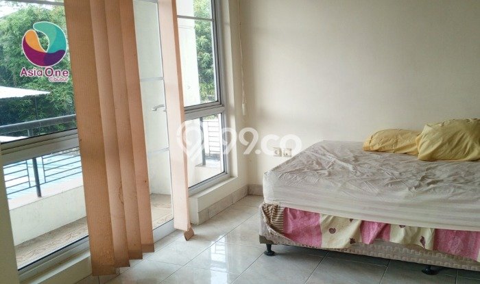 Dijual Hunian Rumah Terawat 4 Kamar di Cibubur, Bogor Dijual Hunian Rumah Terawat 4 Kamar di Cibubur, Bogor