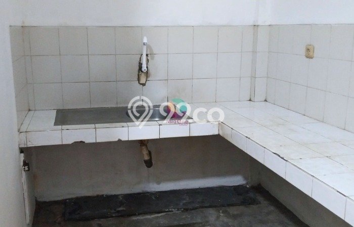 Disewakan Ruko di Pusat Kota Jakarta Timur Ramai Strategis Disewakan Ruko di Pusat Kota Jakarta Timur Ramai Strategis