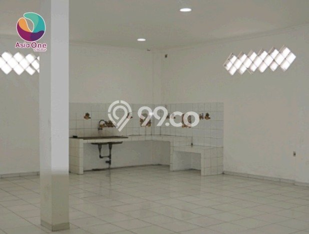AREA KOMERSIAL! Gudang Disewakan Kawasan Narogong, Luas 625m², Jalan Strategis, Ready Bisnis AREA KOMERSIAL! Gudang Disewakan Kawasan Narogong, Luas 625m², Jalan Strategis, Ready Bisnis