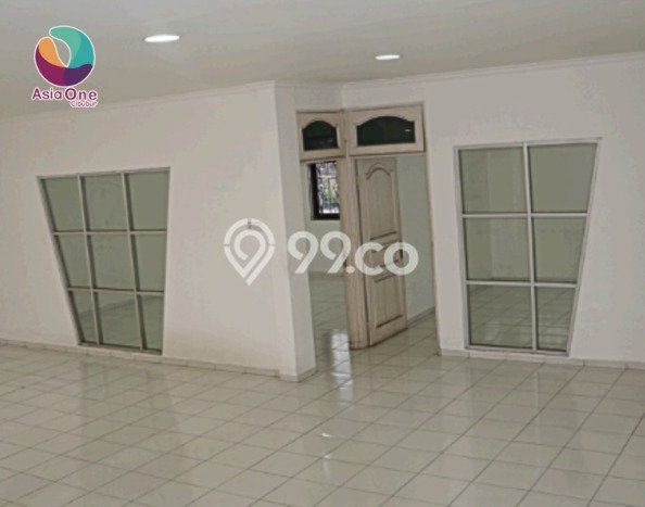 AREA KOMERSIAL! Gudang Disewakan Kawasan Narogong, Luas 625m², Jalan Strategis, Ready Bisnis AREA KOMERSIAL! Gudang Disewakan Kawasan Narogong, Luas 625m², Jalan Strategis, Ready Bisnis