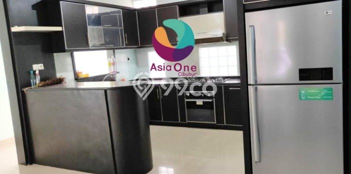 Jarang Ada! Rumah Sewa 6 Kamar Bagus Siap Huni Cibubur Jarang Ada! Rumah Sewa 6 Kamar Bagus Siap Huni Cibubur