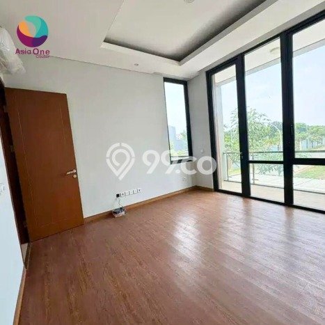 Jual Rumah Mewah Megah Dengan View Eksklusif di Cibubur, Bogor Jual Rumah Mewah Megah Dengan View Eksklusif di Cibubur, Bogor
