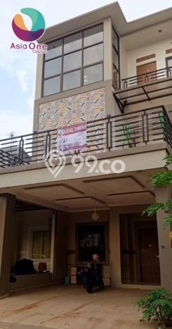 UNIT TERBATAS! Rumah area , 7 KT, LT 102m2m² Bangunan 264m2m² UNIT TERBATAS! Rumah area , 7 KT, LT 102m2m² Bangunan 264m2m²