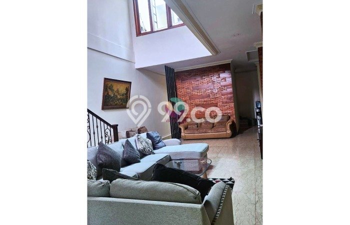 Ready to Use! Luxury House LT 278m2 Desain Modern di Cibubur Ready to Use! Luxury House LT 278m2 Desain Modern di Cibubur