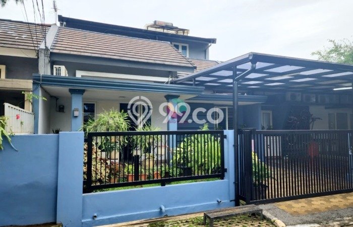 For Sale Rumah 5 Kamar Lokasi Strategis Bagus dan Strategis di Cileungsi For Sale Rumah 5 Kamar Lokasi Strategis Bagus dan Strategis di Cileungsi