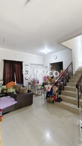 Jual Rumah Luas Megah Dengan View Cantik di Gading Serpong, Tangerang Jual Rumah Luas Megah Dengan View Cantik di Gading Serpong, Tangerang