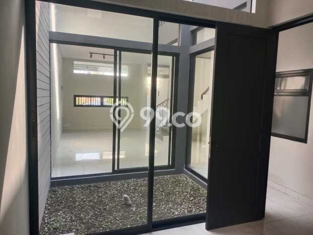 Rumah Minimalis 3 KT LT 117m2 di Gading Serpong Rumah Minimalis 3 KT LT 117m2 di Gading Serpong