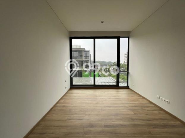 Hunian Modern dengan LT 495m2 & LB 545m2 Disewakan di BSD Hunian Modern dengan LT 495m2 & LB 545m2 Disewakan di BSD
