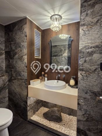 Dijual Rumah Luas Elegan Dengan View Eksklusif di Alam Sutera, Tangerang Dijual Rumah Luas Elegan Dengan View Eksklusif di Alam Sutera, Tangerang