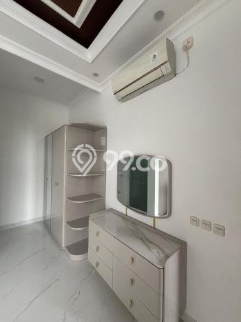 Hunian Mewah LB 297m2 Siap Huni Desain Elegan di BSD, Tangerang Hunian Mewah LB 297m2 Siap Huni Desain Elegan di BSD, Tangerang
