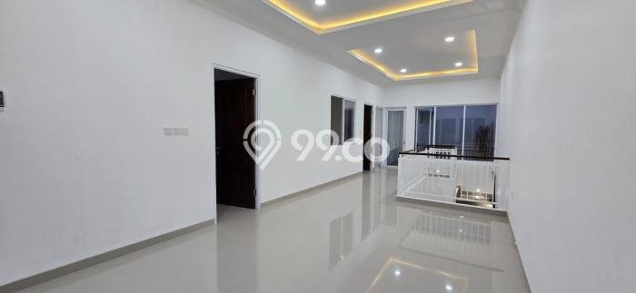 Rumah Elit LB 240m2 Siap Pakai Desain Elegan di BSD, Tangerang Rumah Elit LB 240m2 Siap Pakai Desain Elegan di BSD, Tangerang