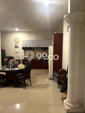 Rumah Mewah LB 360m2 Siap Huni Desain Elegan di Gading Serpong, Tangerang Rumah Mewah LB 360m2 Siap Huni Desain Elegan di Gading Serpong, Tangerang