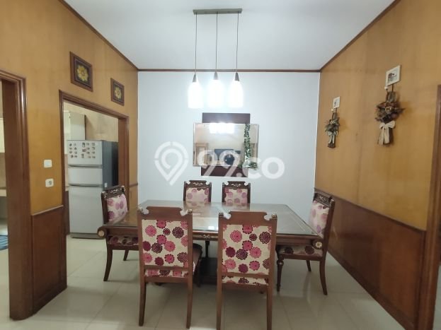Rumah Kontrakan Bandung LT 350m2 LB 400m2 Area Geger Kalong Rumah Kontrakan Bandung LT 350m2 LB 400m2 Area Geger Kalong