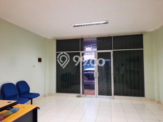 FOR RENT! Ruko di Soekarno Hatta Cocok untuk Bisnis 300m2 FOR RENT! Ruko di Soekarno Hatta Cocok untuk Bisnis 300m2