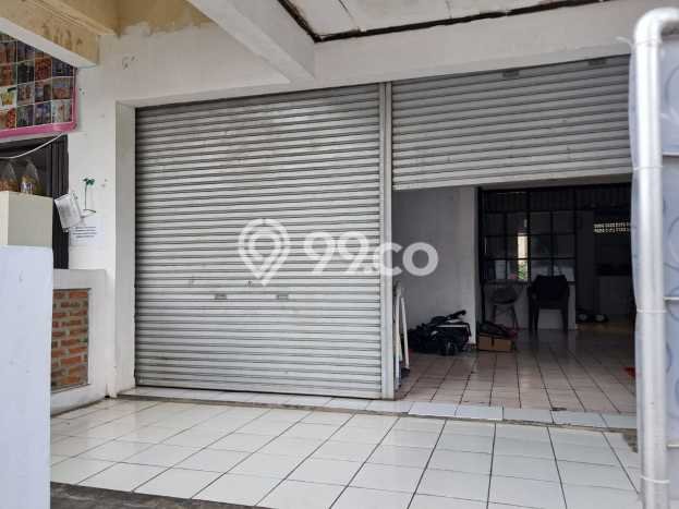 Ruko Dijual di Bandung LT 121m2 & LB 100m2 Lokasi Terbaik! Ruko Dijual di Bandung LT 121m2 & LB 100m2 Lokasi Terbaik!