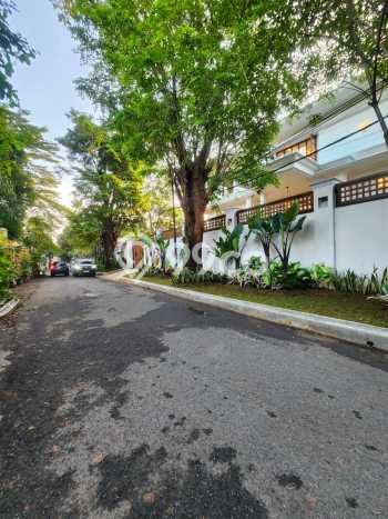 Hunian Super Mewah dengan Akses Paling Strategis di Kemang, Jakarta Selatan Hunian Super Mewah dengan Akses Paling Strategis di Kemang, Jakarta Selatan