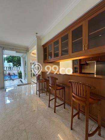 Rumah Kontrakan Prestisius 4 Kamar di Pondok Indah Dekat Fasilitas Premium Rumah Kontrakan Prestisius 4 Kamar di Pondok Indah Dekat Fasilitas Premium