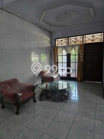Disewakan! Rumah 7 Kamar Tidur &
4 Kamar Mandi di Bekasi, Bekasi Disewakan! Rumah 7 Kamar Tidur &
4 Kamar Mandi di Bekasi, Bekasi
