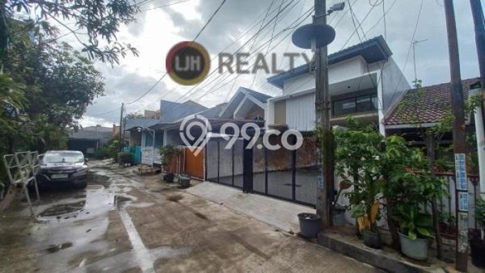 Rumah Modern 3 KT di Harapan Baru Bekasi Semi Furnished Rumah Modern 3 KT di Harapan Baru Bekasi Semi Furnished