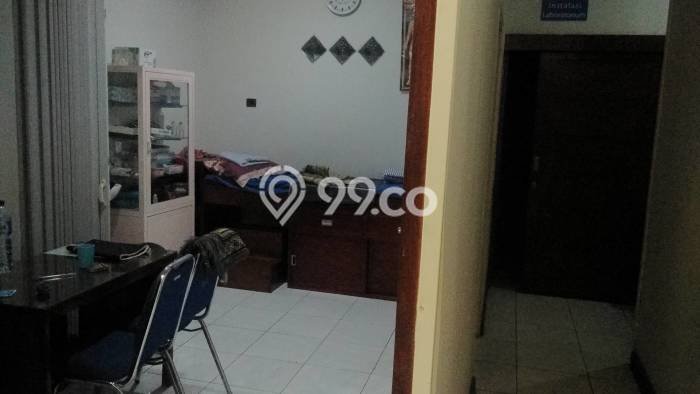 Ruko Bagus Dijual LB 190m2 Lokasi Strategis Jakarta Timur Area Cocok untuk Berbisnis Ruko Bagus Dijual LB 190m2 Lokasi Strategis Jakarta Timur Area Cocok untuk Berbisnis