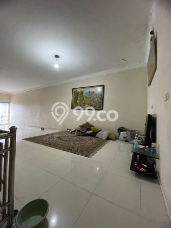 Jual Rumah Mewah Megah Dengan View Eksklusif di Utan Kayu, Jakarta Timur Jual Rumah Mewah Megah Dengan View Eksklusif di Utan Kayu, Jakarta Timur