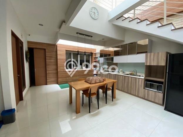 Rumah Elit Modern Siap Huni di Permata Buana Jakarta Barat Rumah Elit Modern Siap Huni di Permata Buana Jakarta Barat